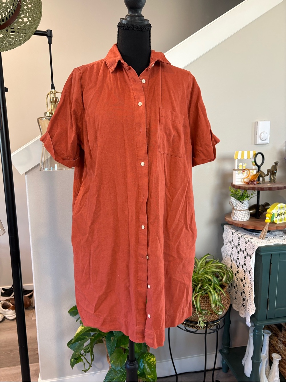 Old Navy Short-Sleeve Shirt Dress in Rust